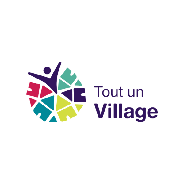 Christine Gervais, Kristel Tardif-Grenier et Roxanne Fay, Laboratoire de recherche Tout un village